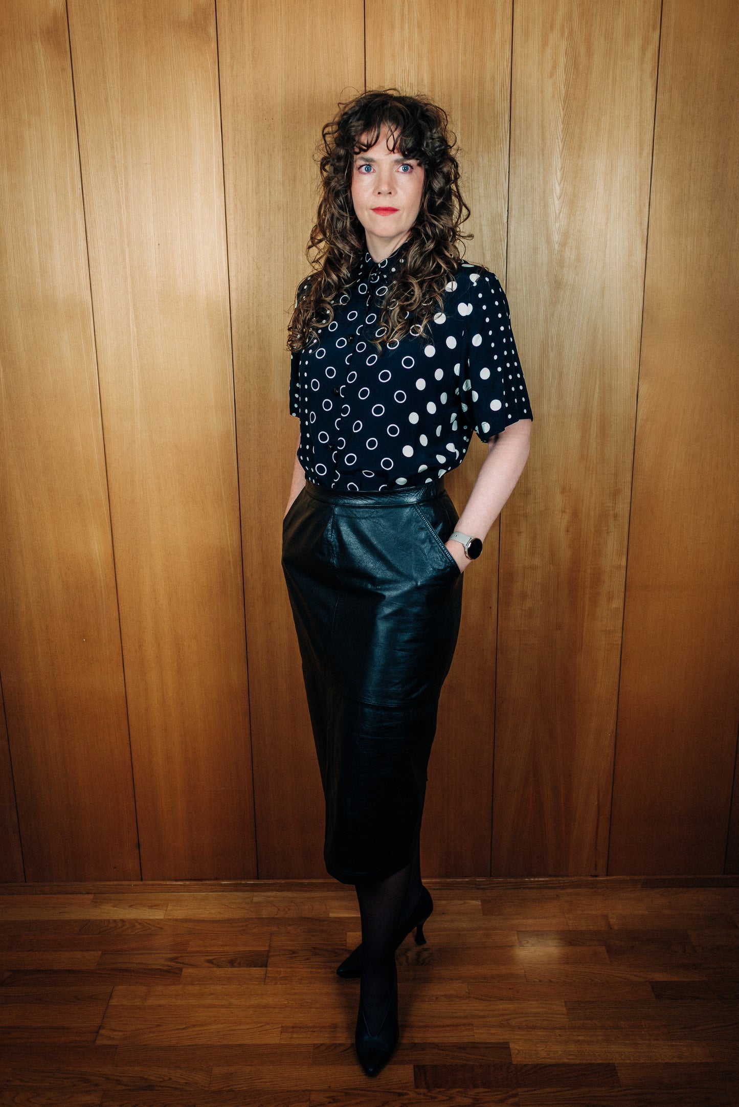 Ómerkt svört, doppótt, vintage skyrta - Medium