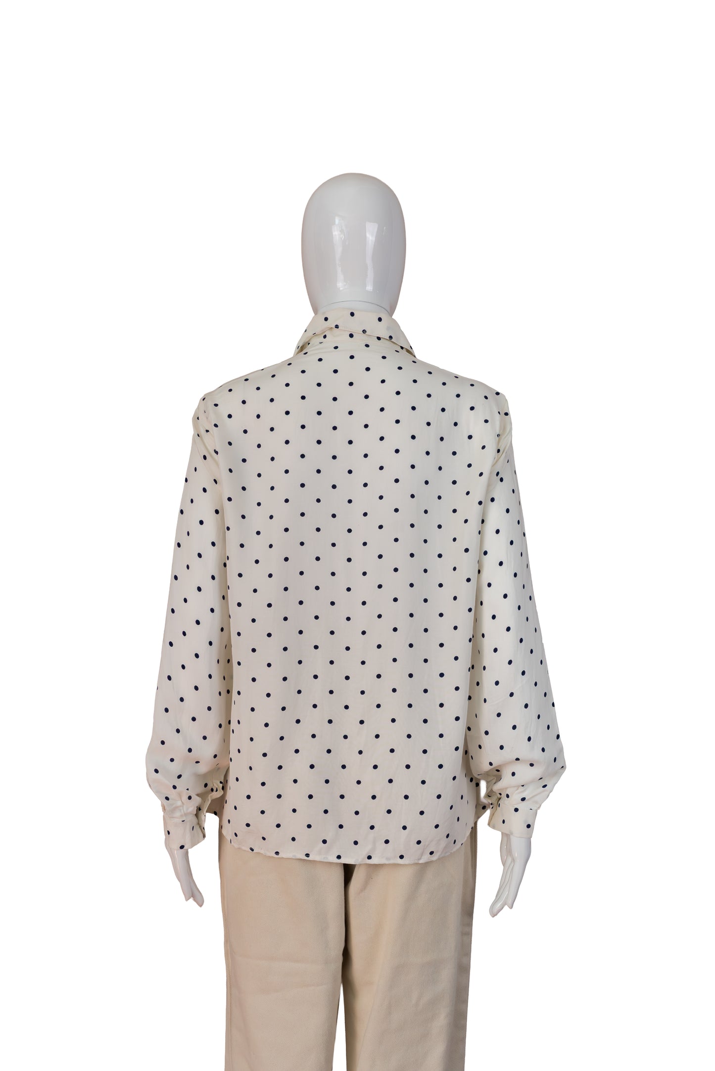 Ómerkt hvít doppót skyrta - Medium