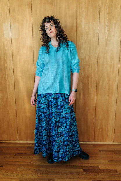 Ljósblá vintage prjónapeysa - XL