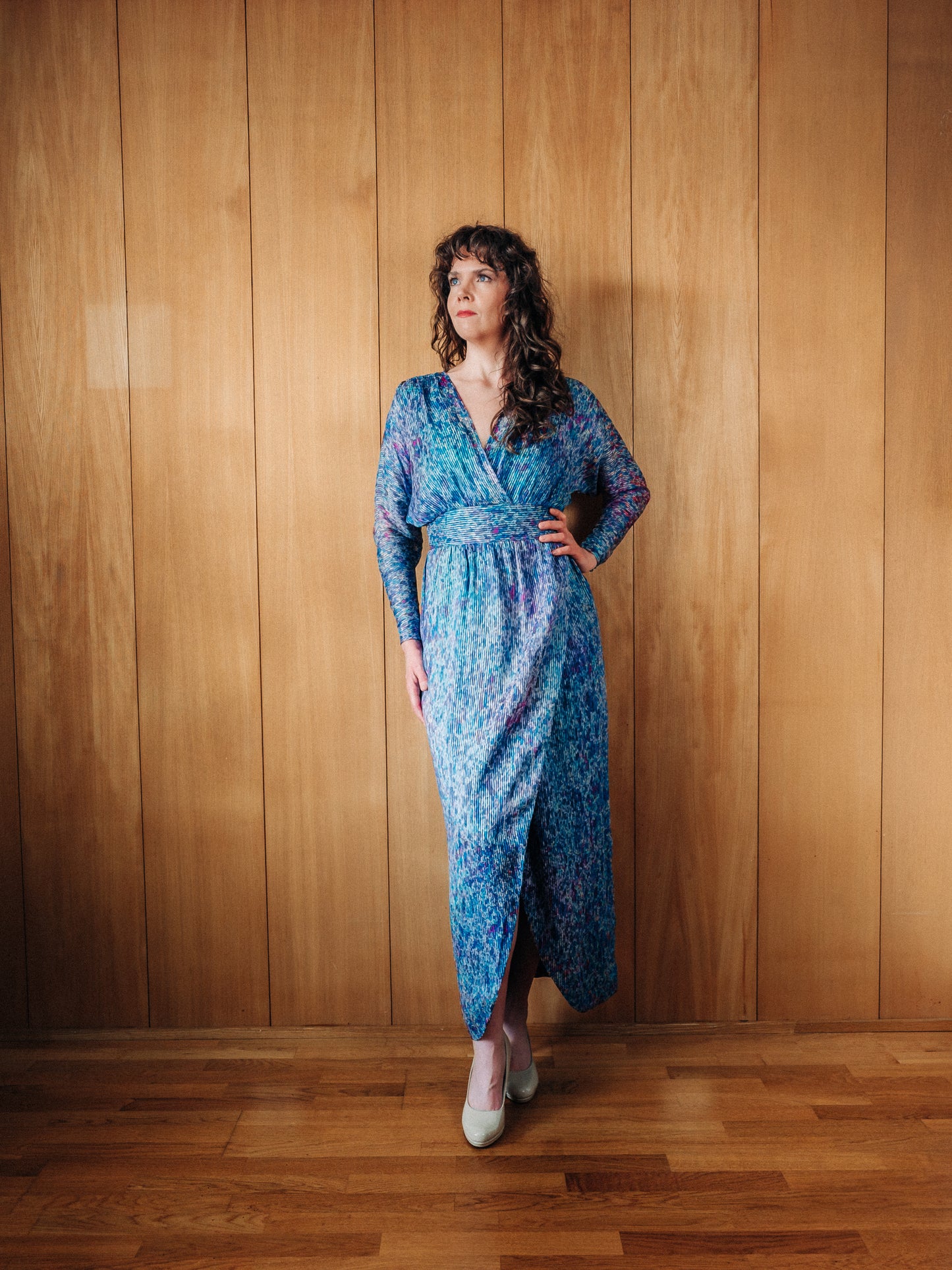 Blár vintage 80s silkichiffon síðkjóll - Meyland