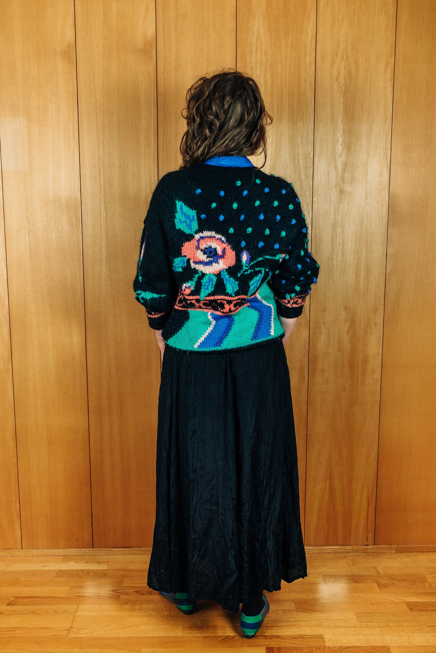 Ómerkt vintage 80s ullarpeysa - Large