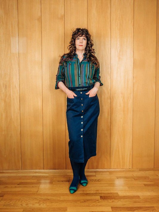 Dökkblátt vintage Hammer sítt gallapils hneppt að framan - Meyland