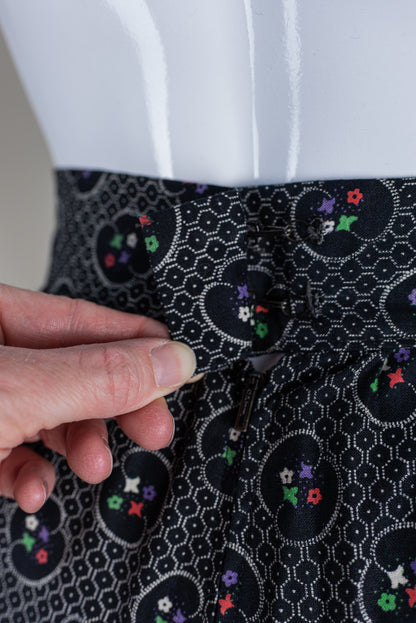 Ómerkt svart og doppótt vintage 70s síðpils - xsmall