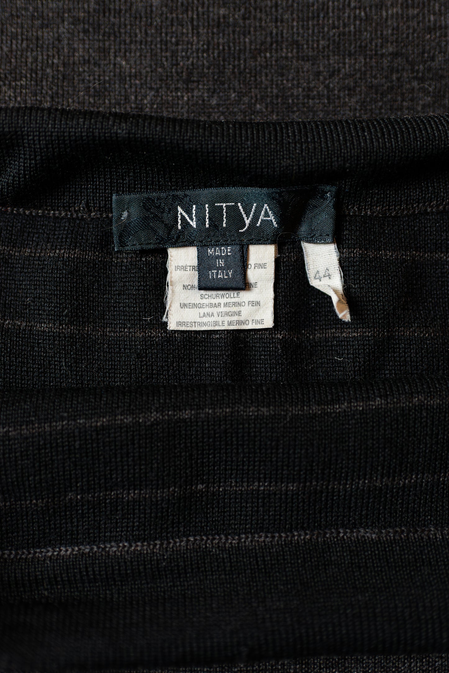Nitya grátt merino-ullarpils - Medium