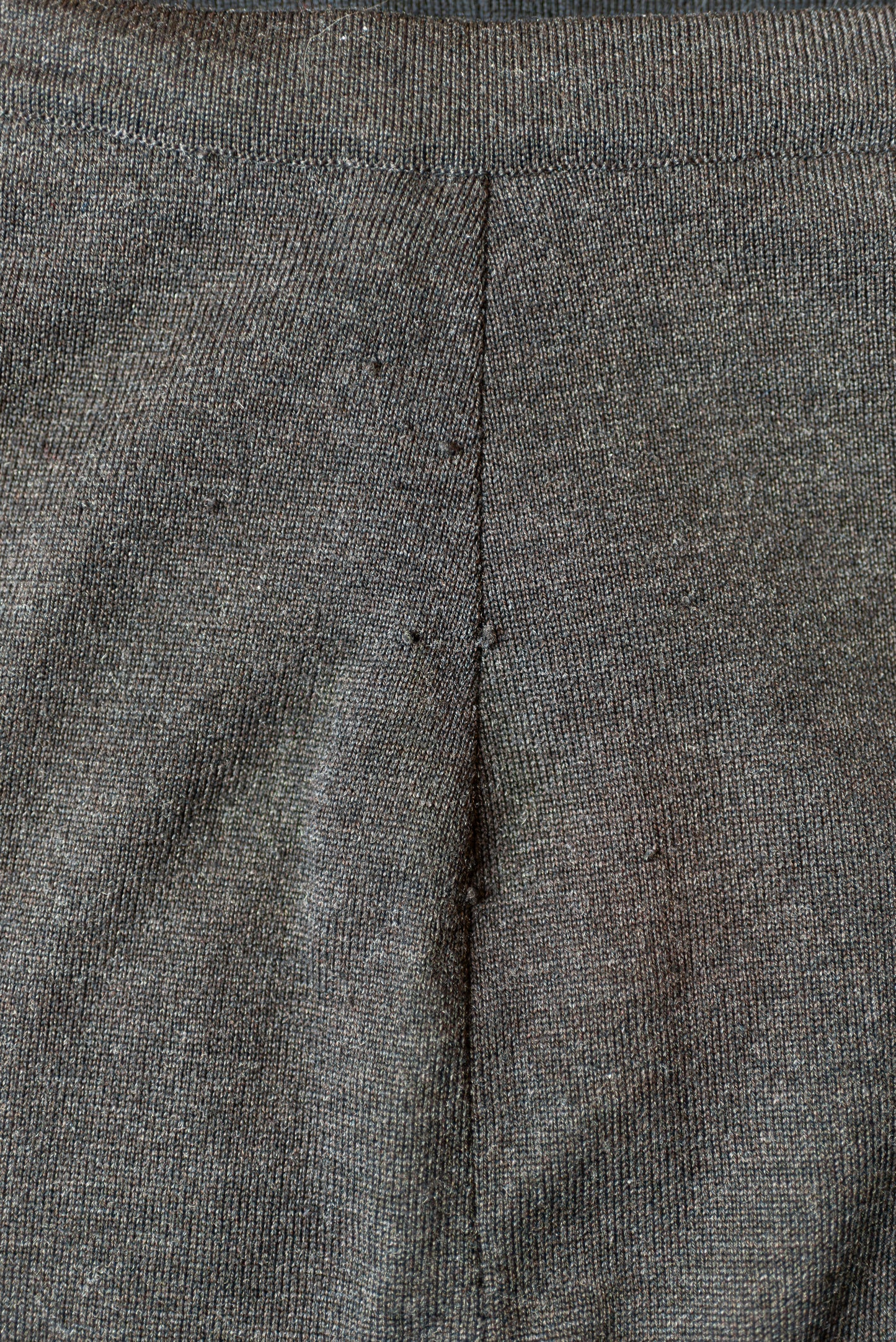 Nitya grátt merino-ullarpils - Medium